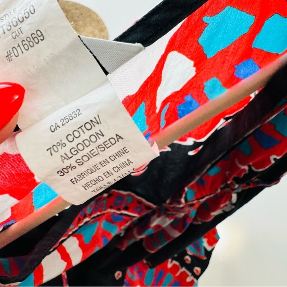 TRINA TURK | GUC Black & Multi Colored Beach Coverup Deep‎ V w/ Tie Back Size S - Picture 6 of 8